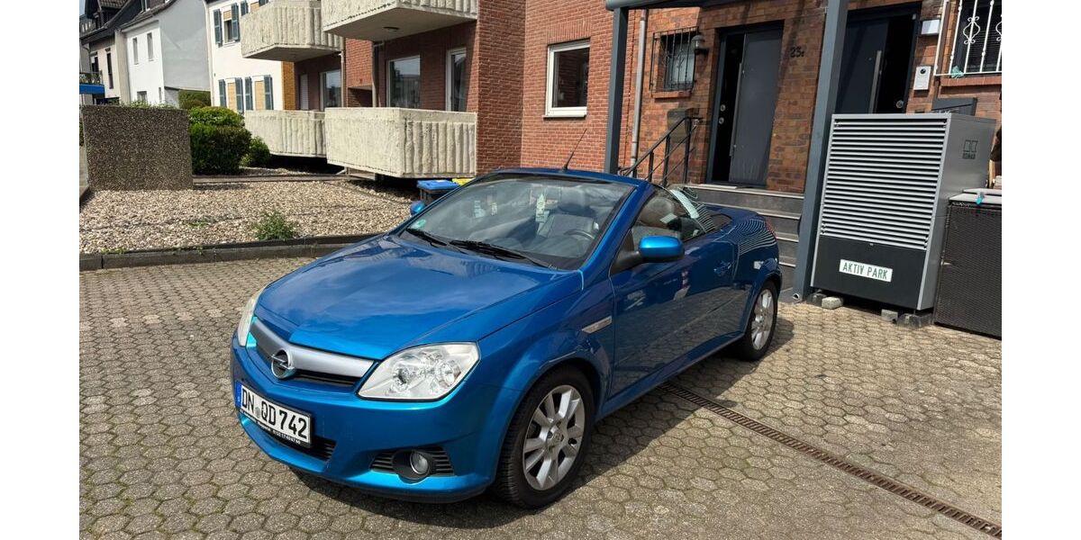 Opel Tigra 72.000 km 4.950 &euro; Köln 50767