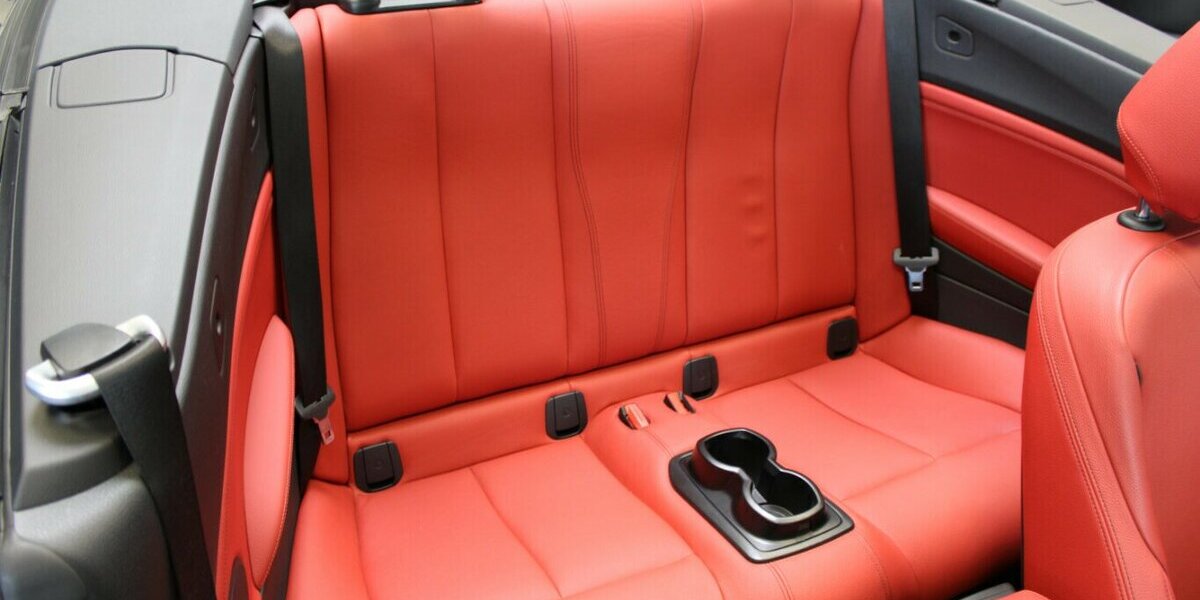 BMW 218 218i Cabrio Sport Line 59.960 km 17.980 &euro; Euskirchen 53881