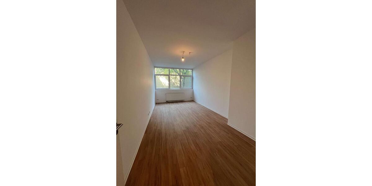 Etagenwohnung Köln Lindenthal - 3 Zimmer, 115 m&sup2;, 1.265&euro; | Angebot:25646825
