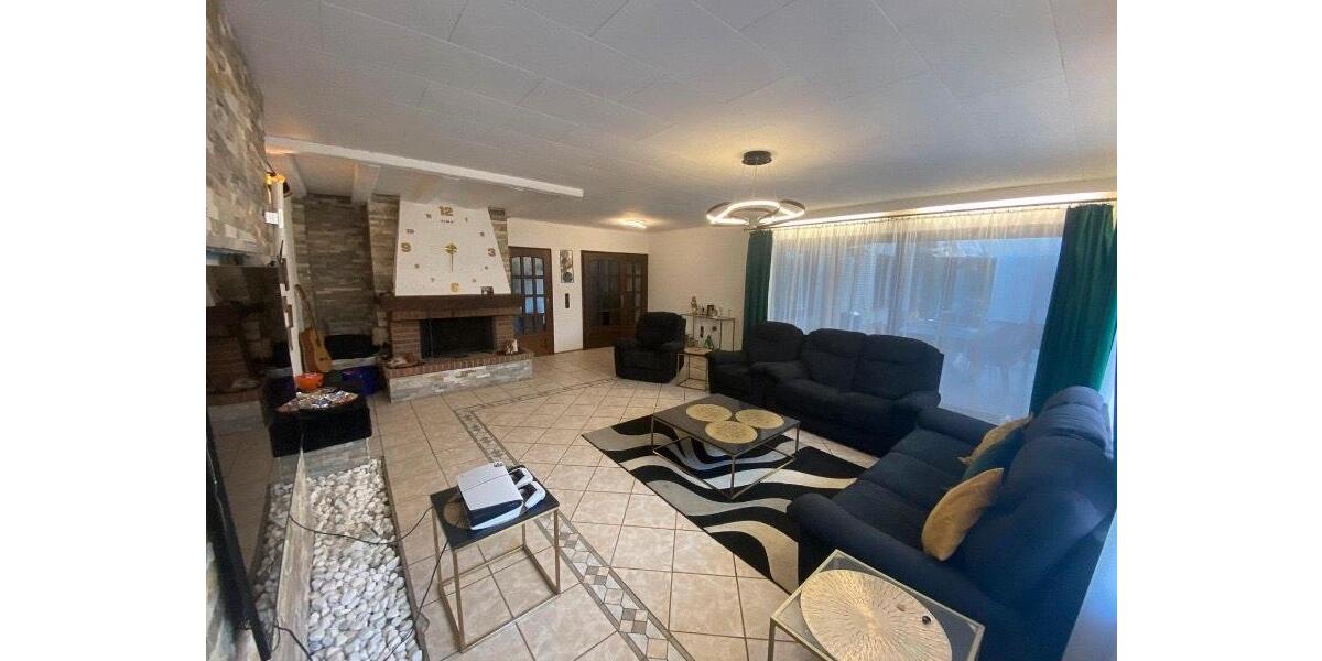 Einfamilienhaus Mechernich - 7 Zimmer, 244 m&sup2;, 579.000&euro; | Angebot:25144814