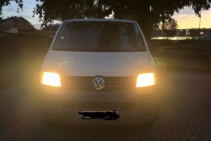 VW T5 Transporter 405.000 km 5.400 &euro; Düren 52349