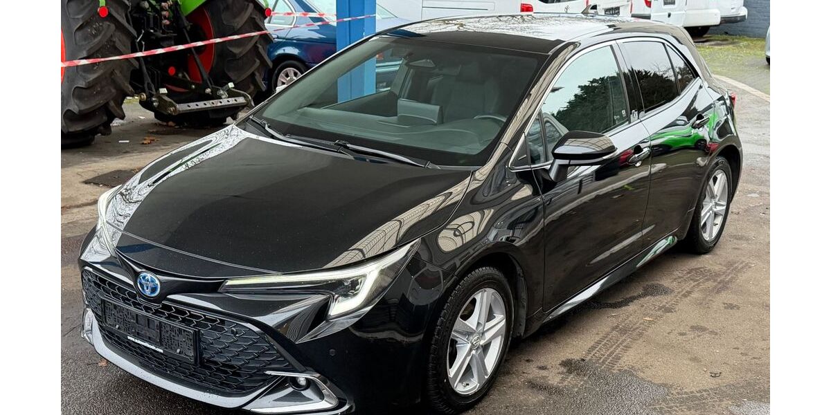 Toyota Corolla 166.158 km 16.690 &euro; Köln 51065