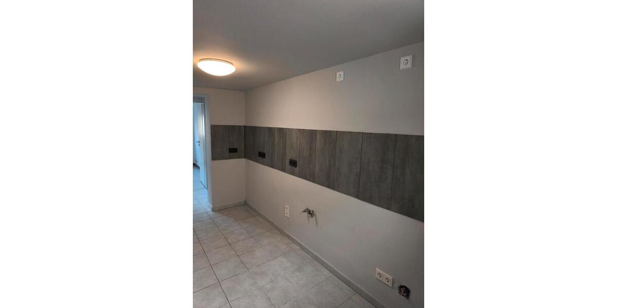 Erdgeschoßwohnung Troisdorf - 3 Zimmer, 63 m&sup2;, 750&euro; | Angebot:25602111