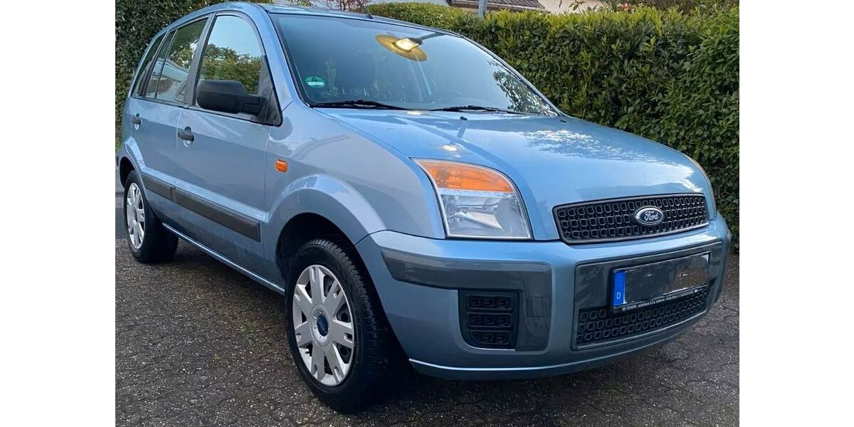 Ford Fusion 144.400 km 3.150 &euro; Köln 50735