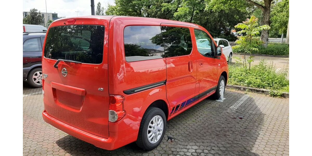Nissan NV200 159.000 km 8.900 &euro; Köln 50735