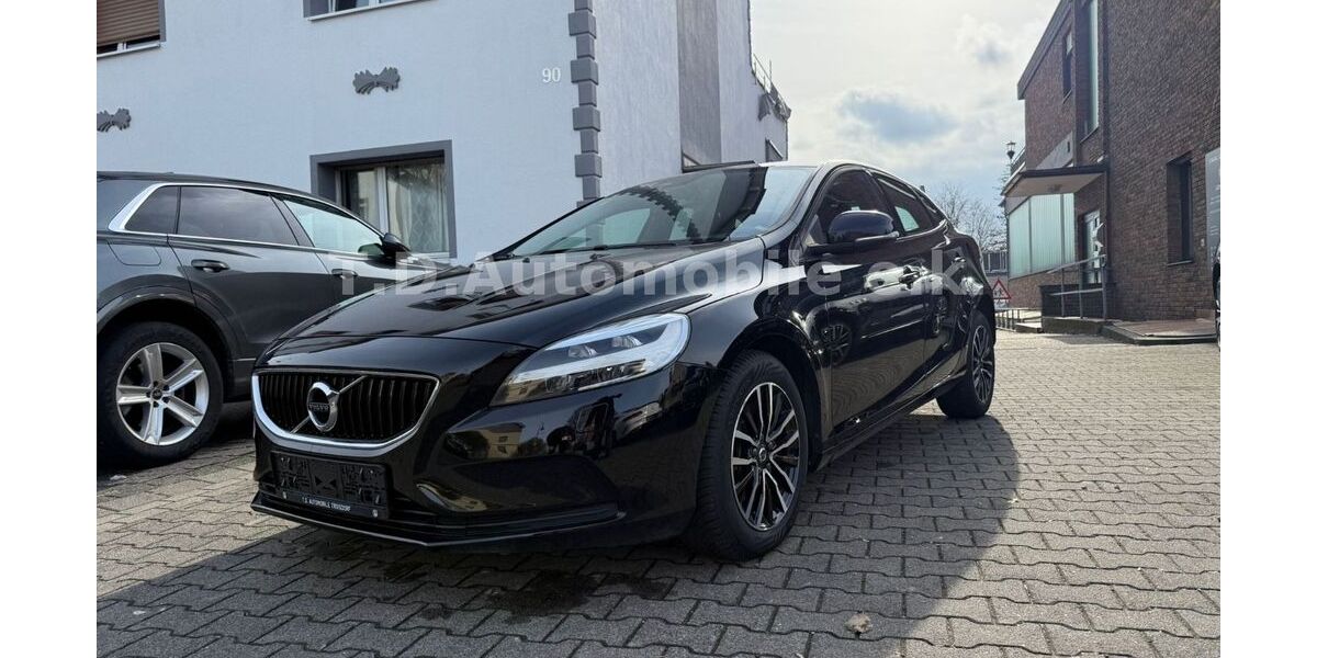 Volvo V40 166.000 km 12.499 &euro; Troisdorf 53840
