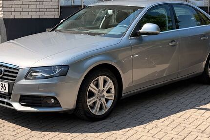 Audi A4 85.000 km 9.990 &euro; Düren 52351