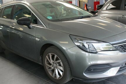 Opel Astra 1.2 Turbo Sports Tourer 84.590 km 10.980 &euro; Euskirchen 53881