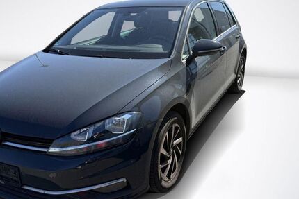 VW Golf 83.300 km 12.775 &euro; Sankt Augustin-Menden 53757