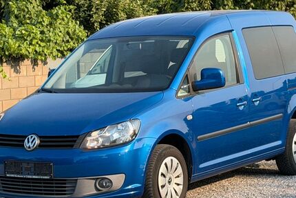 VW Caddy 204.465 km 5.600 &euro; Düren 52351