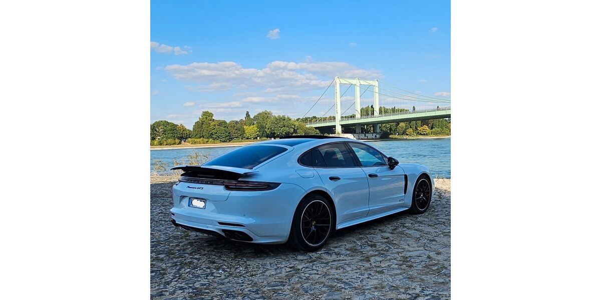 Porsche Panamera 145.000 km 59.900 &euro; Köln 51107