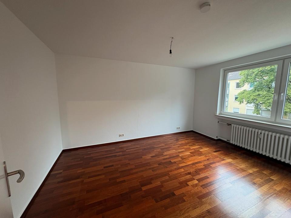 Etagenwohnung Bonn Bad Godesberg - 2 Zimmer, 59 m&sup2;, 199.000&euro; | Angebot:27295894