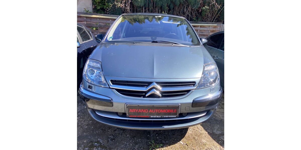 Citroen C8 211.000 km 5.999 &euro; Bonn 53123