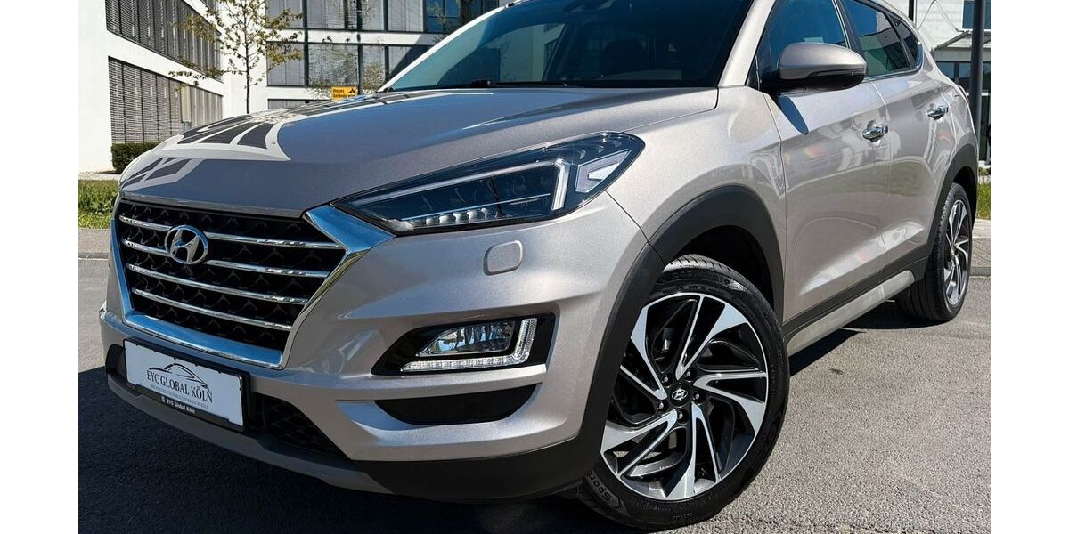 Hyundai TUCSON 215.000 km 11.999 &euro; Köln (Ostheim) 51107