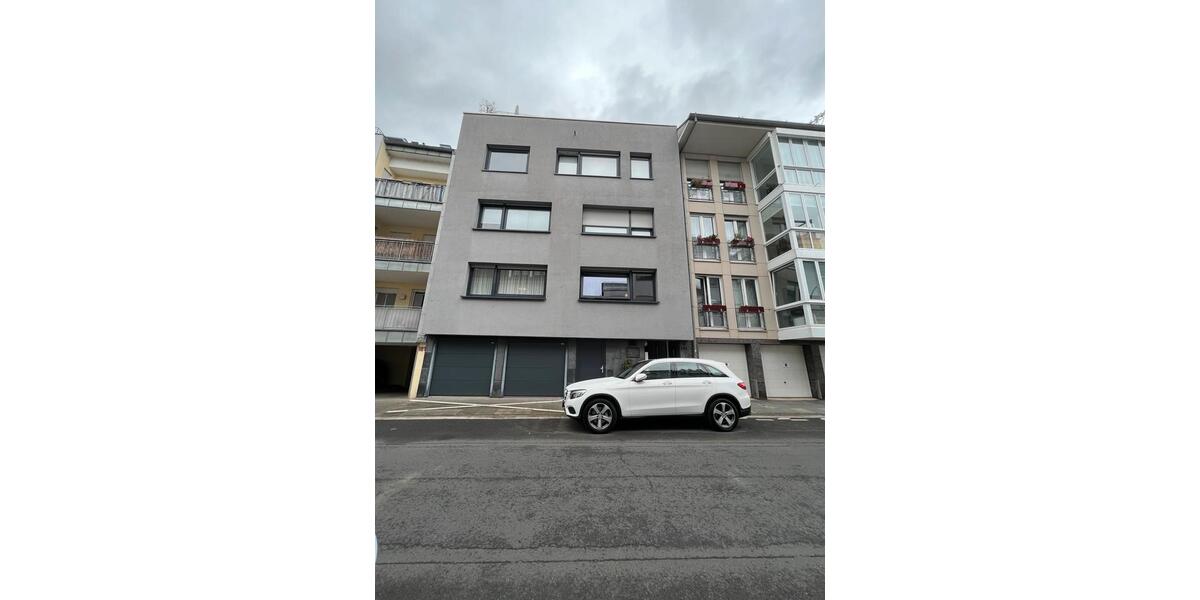 Etagenwohnung Bonn Beuel-Mitte - 4 Zimmer, 110 m&sup2;, 2.500&euro; | Angebot:26164560
