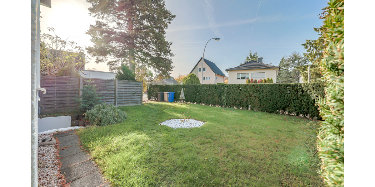 Neuer Preis ! Im April können Sie einziehen. PROVISIONSFREI für Käufer. - Doppelhaushälfte Bonn Kessenich | Angebot:23760863