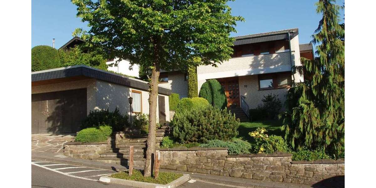 Einfamilienhaus Rheinbach - 8 Zimmer, 226 m&sup2;, 840.000&euro; | Angebot:26363393