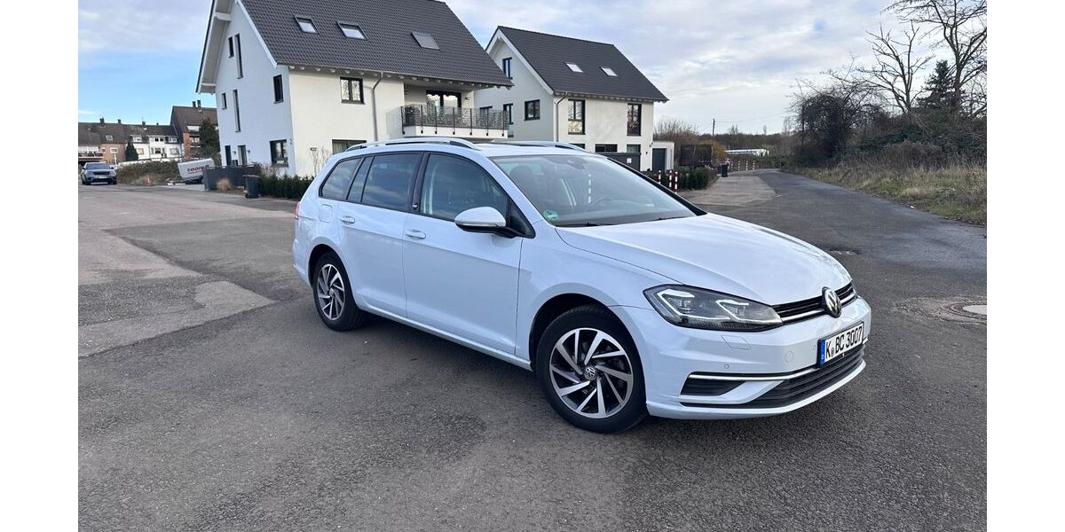 VW Golf 118.800 km 13.900 &euro; Köln 51105