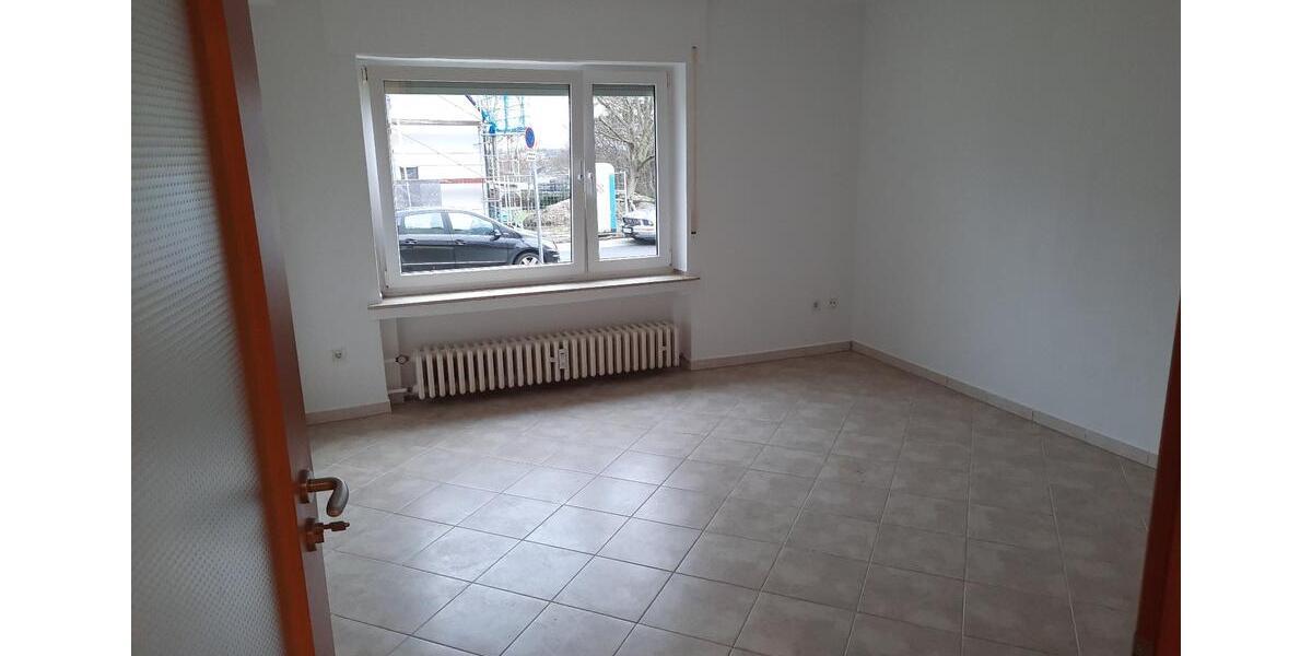 Erdgeschoßwohnung Bonn Gielgen - 2.5 Zimmer, 72 m&sup2;, 950&euro; | Angebot:26652918