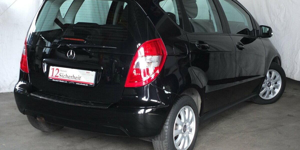 Mercedes-Benz A 160 KLIMAANLAGE SITZHEIZUNG orig 79.855 km ! 81.695 km 7.408 &euro; Köln 50858