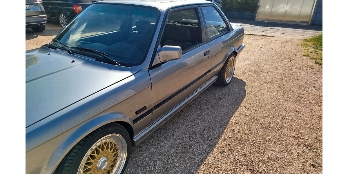 BMW 325 70.000 km 15.300 &euro; Merzenich 52399