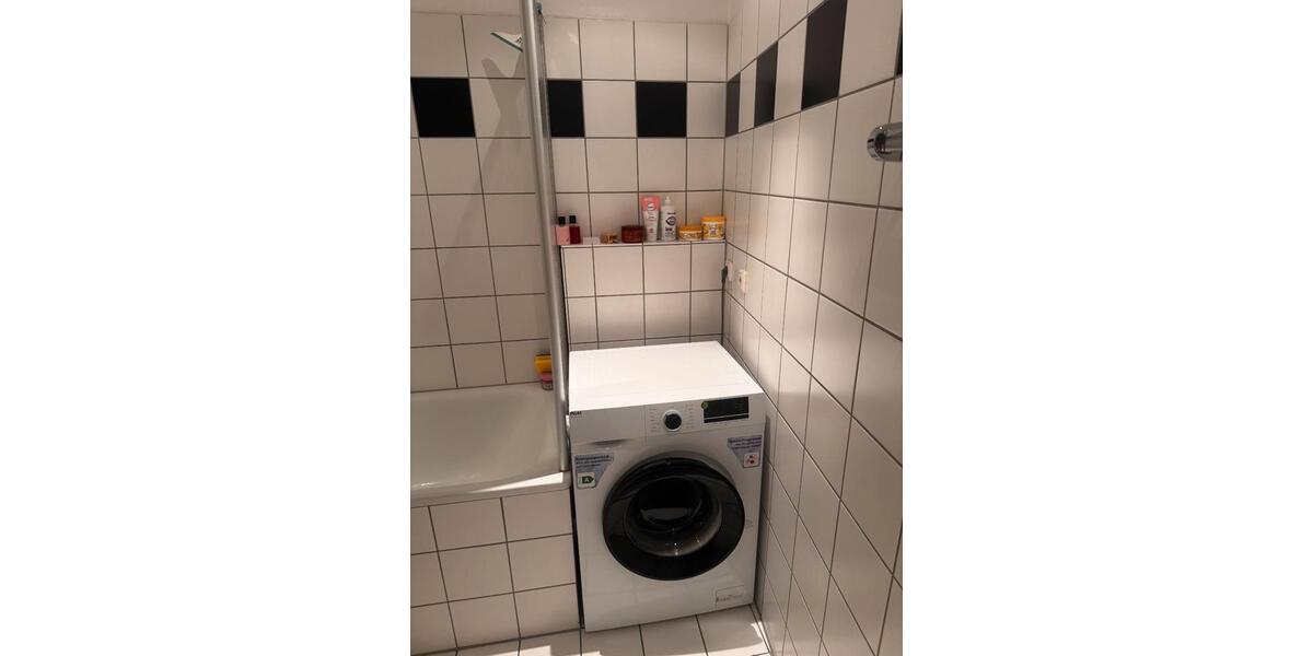 Etagenwohnung Köln Lindenthal - 2 Zimmer, 60 m&sup2;, 900&euro; | Angebot:26662654