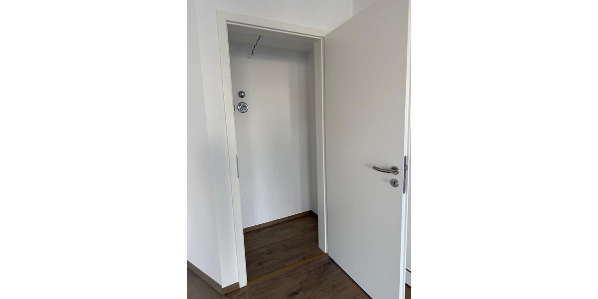 Erdgeschoßwohnung Sankt Augustin - 2 Zimmer, 62 m&sup2;, 930&euro; | Angebot:25903372