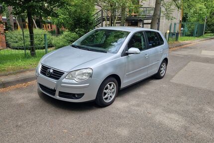 VW Polo 165.000 km 2.600 &euro; Köln 50933