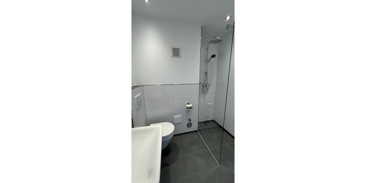 Dachgeschoßwohnung Düren - 3 Zimmer, 60 m&sup2;, 690&euro; | Angebot:26614515