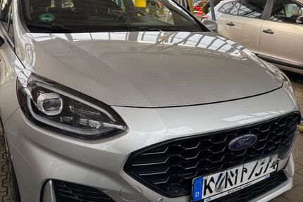 Ford Fiesta 38.000 km 18.300 &euro; Köln 50767