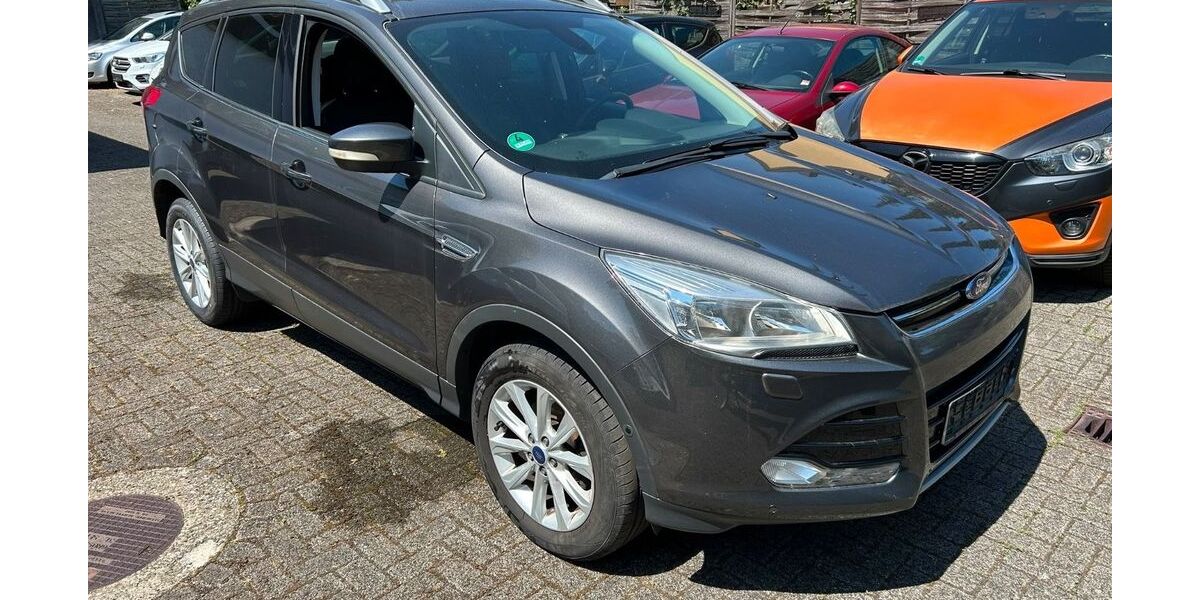 Ford Kuga 162.000 km 6.450 &euro; Köln 51069