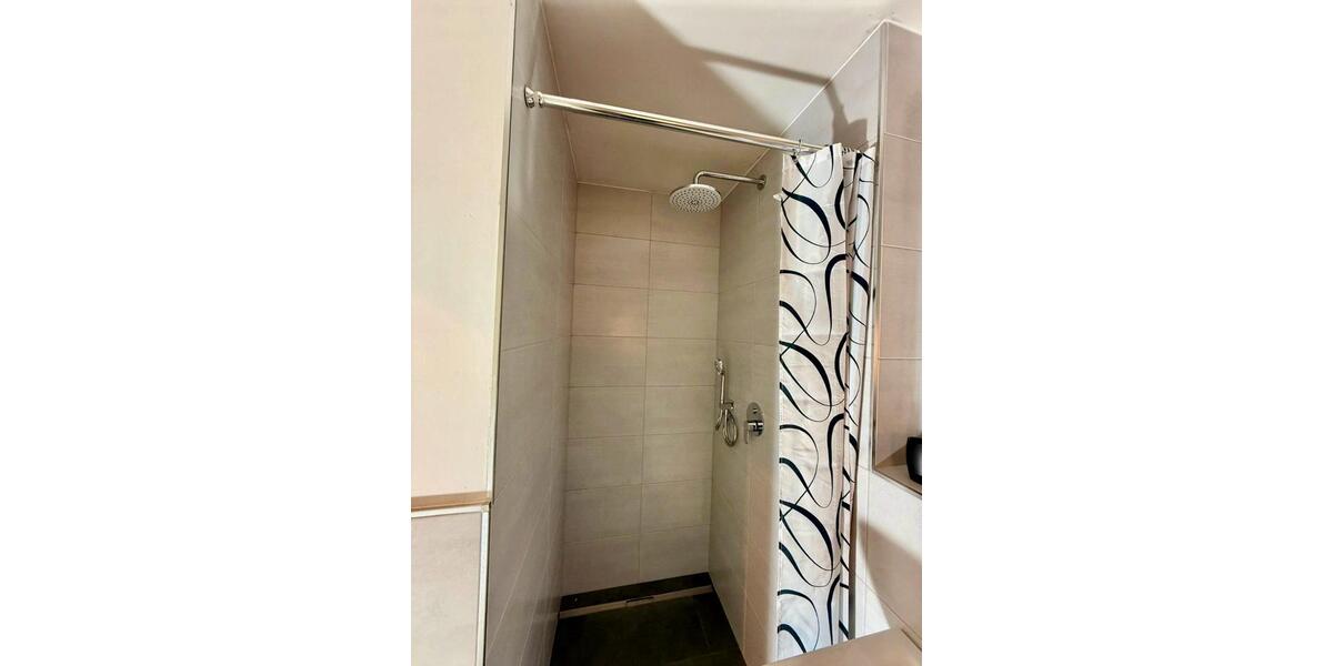 Etagenwohnung Köln Ehrenfeld - 1 Zimmer, 24 m&sup2;, 830&euro; | Angebot:25976798