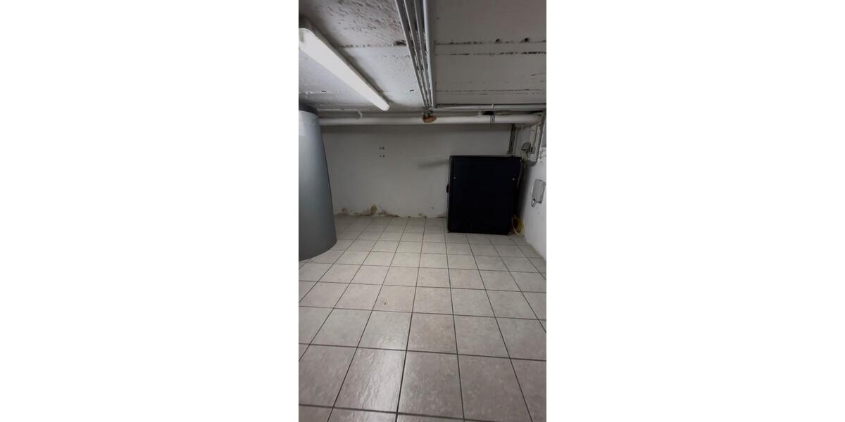 Etagenwohnung Köln Chorweiler - 4 Zimmer, 104 m&sup2;, 1.400&euro; | Angebot:26038744