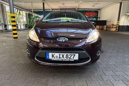 Ford Fiesta 199.000 km 2.940 &euro; Köln 50827