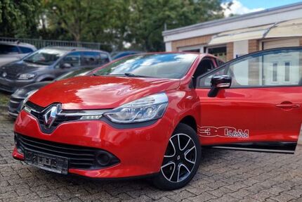 Renault Clio 143.265 km 4.699 &euro; Bonn 53227