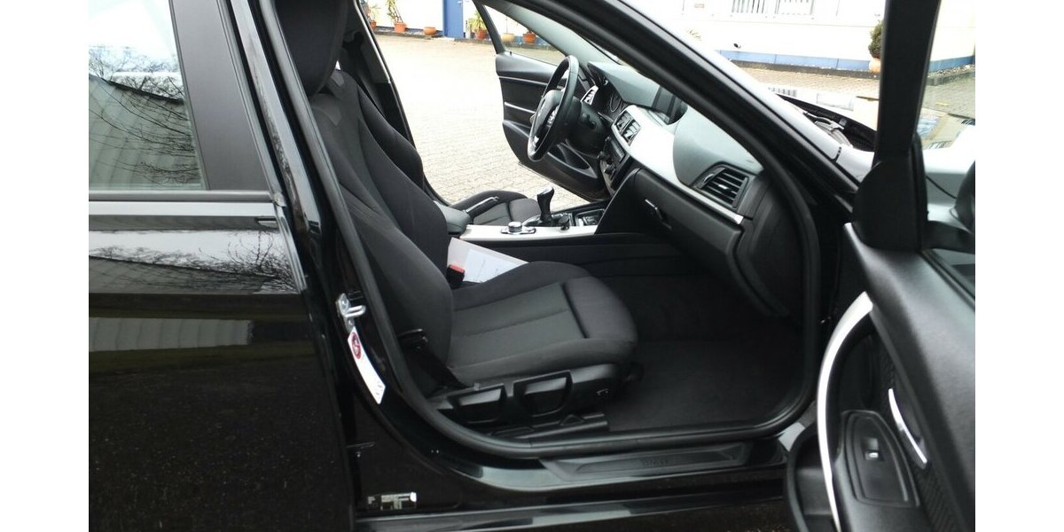 BMW 316i NAVI KLIMAAUTOMATIK 19 ZOLL PDC SHZ 99.865 km 13.408 &euro; Köln 50858