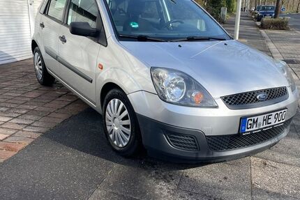 Ford Fiesta 216.454 km 999 &euro; Bonn 53227