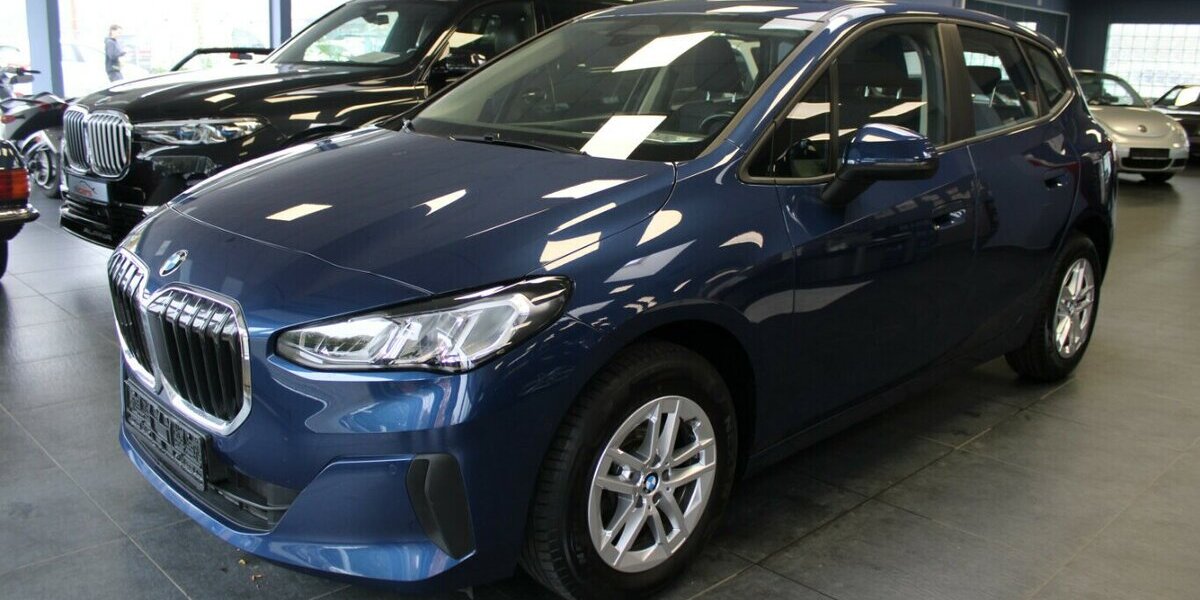 BMW 218 218d Active Tourer Aut. 89.998 km 21.980 &euro; Euskirchen 53881