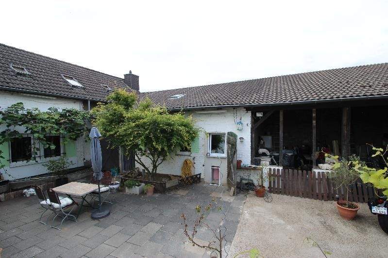 Bauernhaus, Landhaus Niederkassel Ranzel - 1 Zimmer, 253 m&sup2;, 419.000&euro; | Angebot:25737033