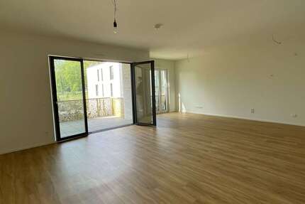 Wohnung Rösrath Vierkotten - 3 Zimmer, 107 m&sup2;, 1.600&euro; | Angebot:24525244