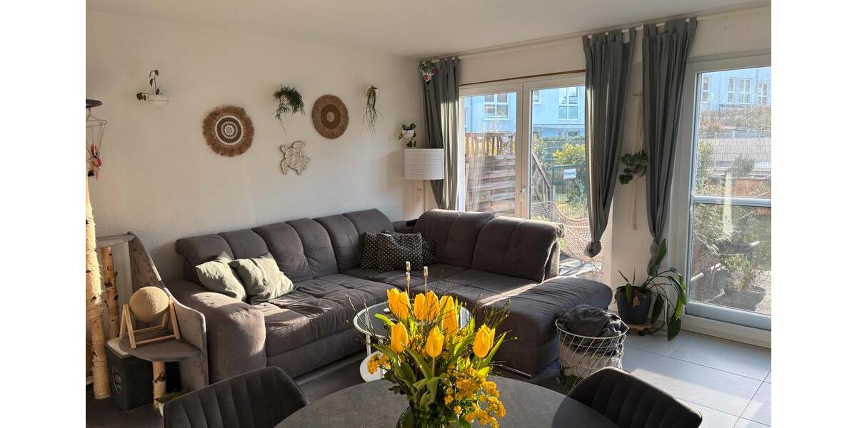 Erdgeschoßwohnung Brühl - 2.5 Zimmer, 74 m&sup2;, 1.500&euro; | Angebot:26003677