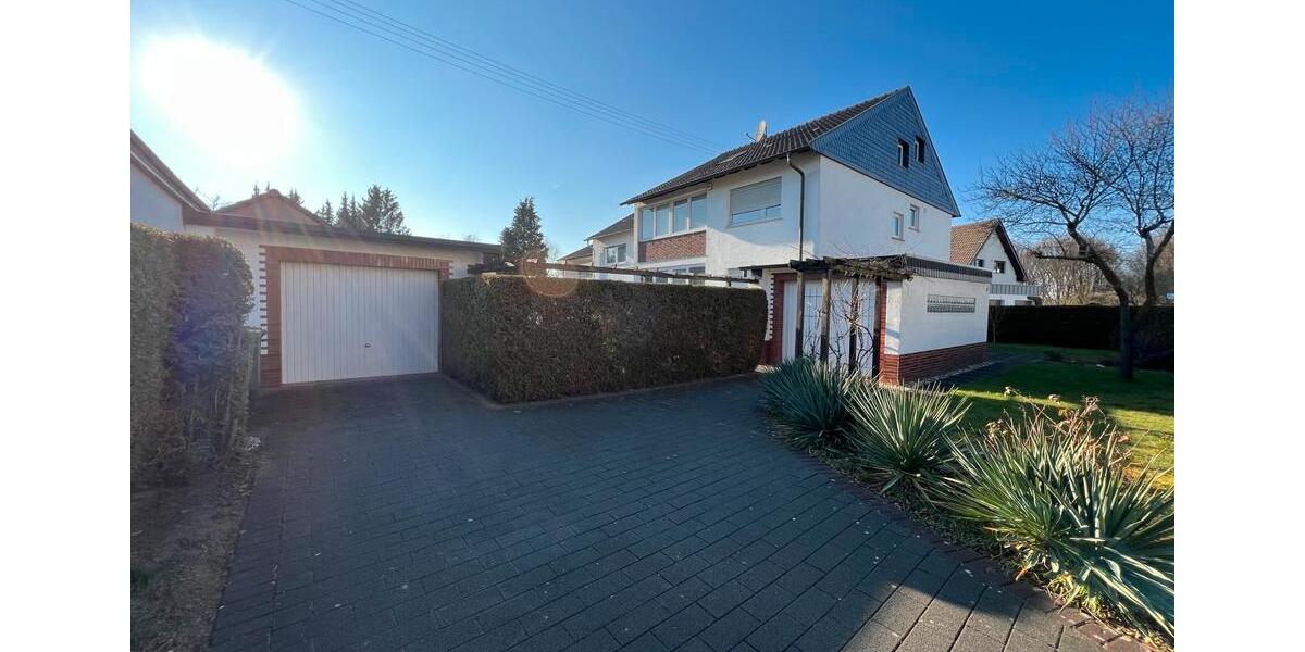 Mehrfamilienhaus, Wohnhaus Troisdorf - 8 Zimmer, 195 m&sup2;, 580.000&euro; | Angebot:26034367