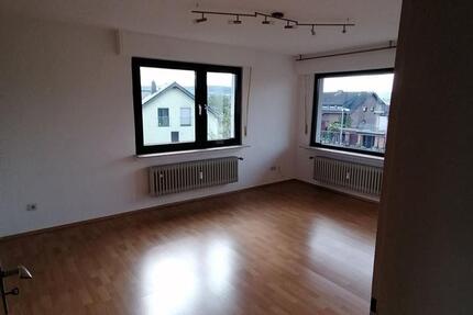 Wohnung Mechernich - 3 Zimmer, 85 m&sup2;, 620&euro; | Angebot:25931874