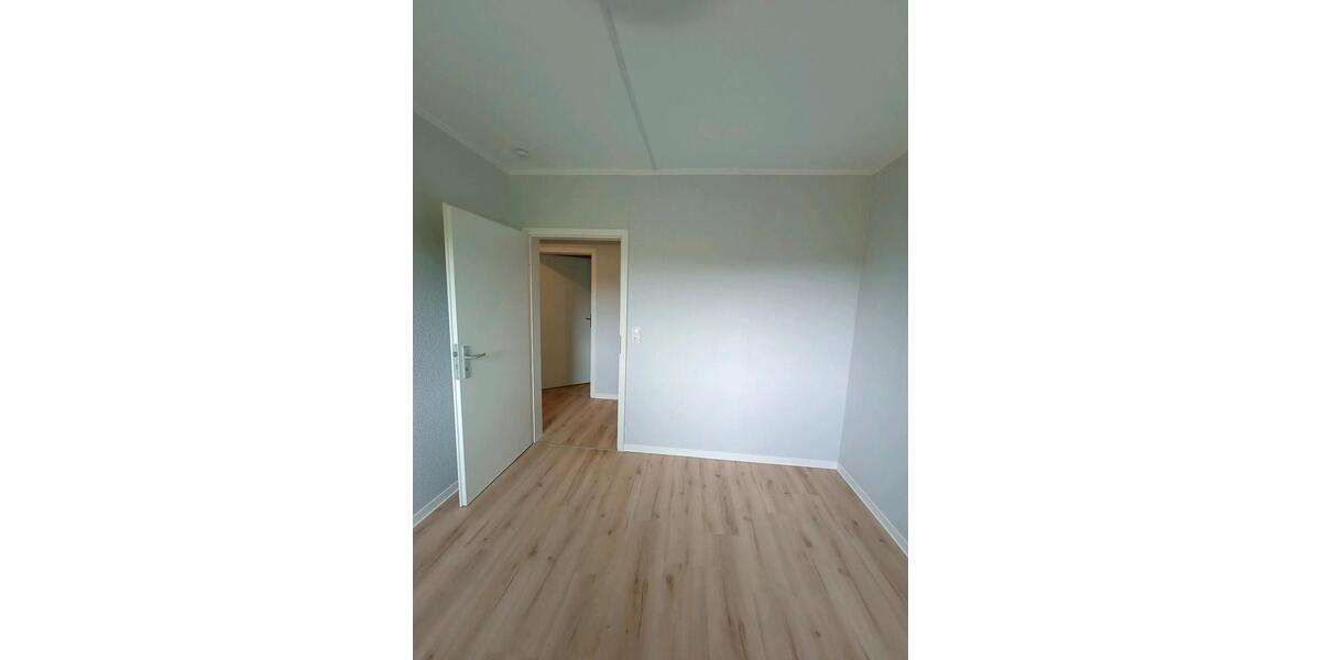 Erdgeschoßwohnung Bonn Auerberg - 3 Zimmer, 110 m&sup2;, 1.200&euro; | Angebot:25895248