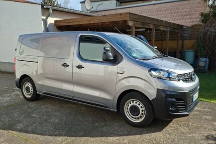 Opel Vivaro 28.000 km 19.950 &euro; Rösrath 51503