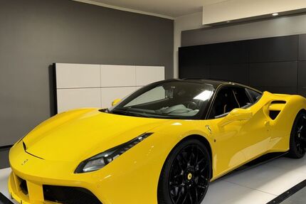 Ferrari 488 GTB 37.000 km 244.000 &euro; Köln 51067