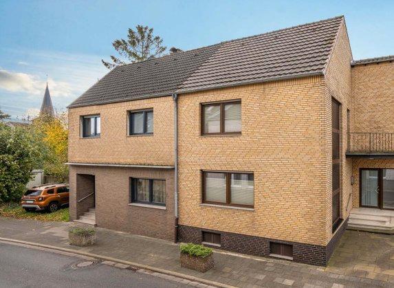 Reihenhaus Elsdorf - 5 Zimmer, 129 m&sup2;, 1.650&euro; | Angebot:26037342