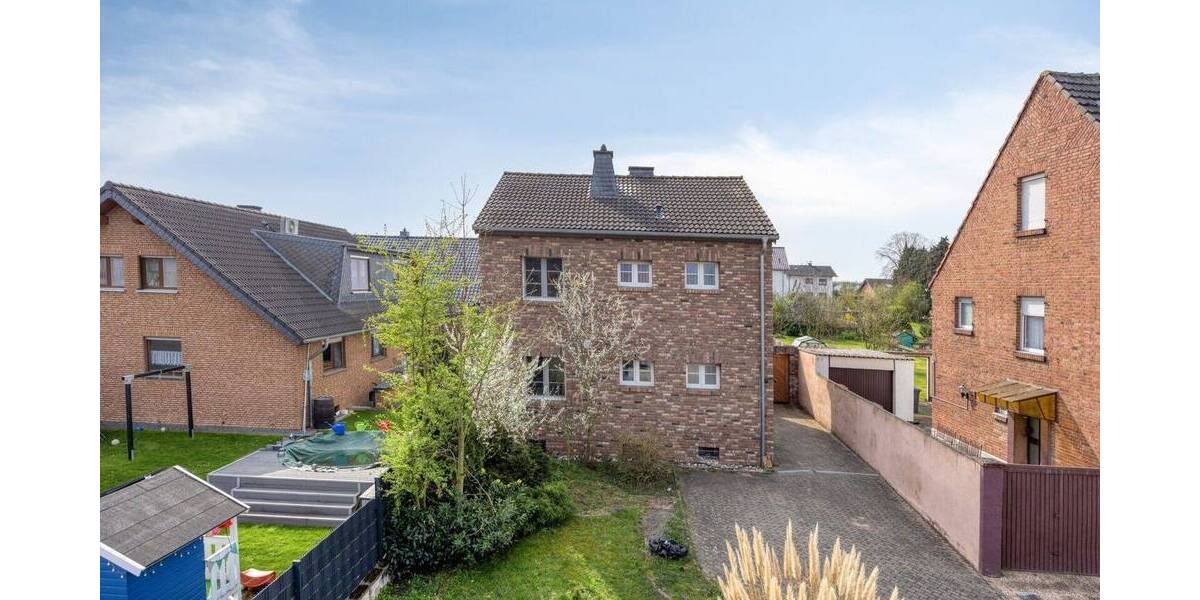 Einfamilienhaus Erftstadt Bliesheim - 5 Zimmer, 120 m&sup2;, 395.000&euro; | Angebot:26108384