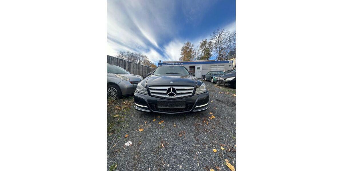 Mercedes-Benz C 250 235.000 km 7.950 &euro; Köln 50997