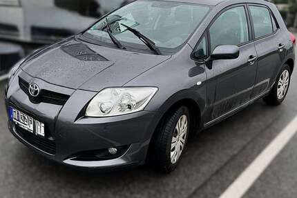 Toyota Auris 167.000 km 4.800 &euro; Köln 51107